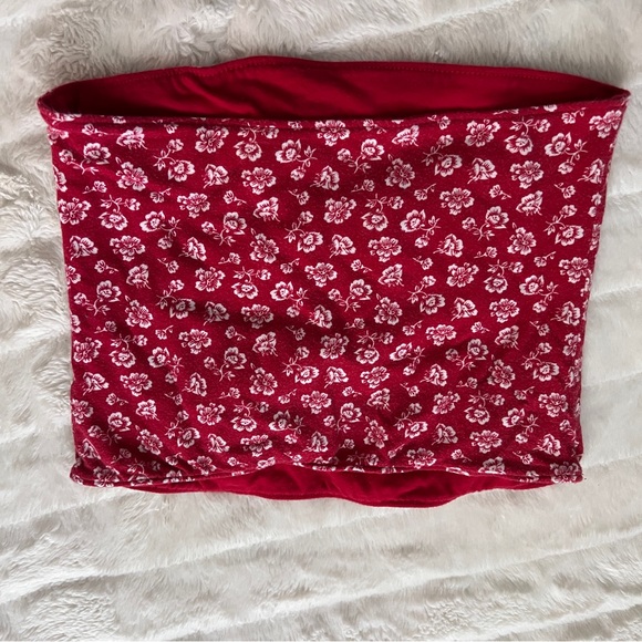 Hollister red reversible tube top - Picture 7 of 7